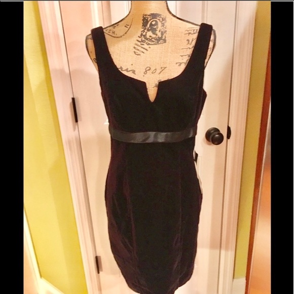 Victoria's Secret Dresses & Skirts - Victoria’s Secret London NWT Dress size 10  velvet